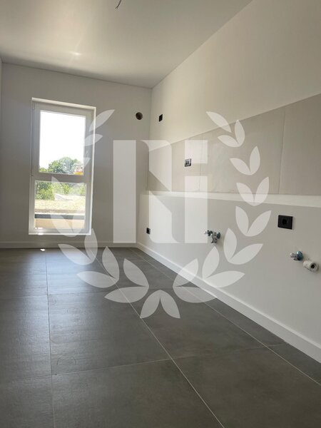 Piata Sudului, apartament 3 camere, 79.81 mp utili.